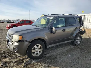 2009 Ford Escape Limited z VIN 1FMCU94749KA74967, wystawiony jako Copart lot #78949544 z przebiegiem 118 148 mil mil oraz Szkoda całkowita • Salvage title. Historia ofert i sprzedaży dostępna na DreamBid. Obrazek 1.