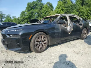 2024 BMW 7 Series 740i xDrive z VIN WBA33EH09RCN95252, wystawiony jako Copart lot #62466064 z przebiegiem Nie podano mil oraz Szkoda całkowita • Salvage title. Historia ofert i sprzedaży dostępna na DreamBid. Obrazek 1.