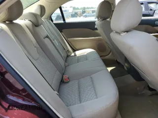 2012 Ford Fusion SE z VIN 3FAHP0HAXCR253297, wystawiony jako Copart lot #60302645 z przebiegiem 138 619 mil mil oraz Szkoda całkowita • Salvage title. Historia ofert i sprzedaży dostępna na DreamBid. Obrazek 10.