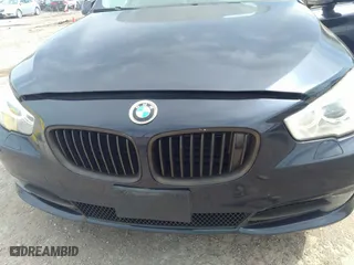 2012 BMW 5 Series Gran Turismo 550i xDrive with VIN WBASP4C53CC341928, listed as a IAAI auction lot 36580839 with 93,808 mi miles. Bid and sale history available at carsss.com. Image 6.