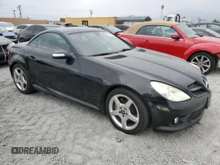 2005 Mercedes-Benz SLK-Class with VIN WDBWK56F85F041220, listed as a Copart auction lot 76470624 with 111,081 mi miles and Salvage Title. Bid and sale history available at carsss.com. Image 4.