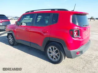 2021 Jeep Renegade Latitude with VIN ZACNJCBB1MPM23962, listed as a IAAI auction lot 41600501 with 67,634 mi miles. Bid and sale history available at carsss.com. Image 3.