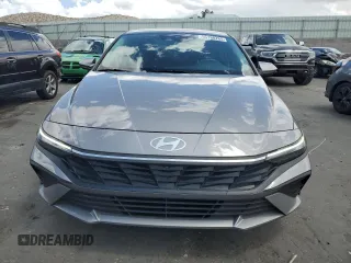 2024 Hyundai Elantra SE с VIN KMHLL4DG2RU814137, выставлен на аукционе Copart как лот 55180265 с пробегом 7 080 миль миль и Списание • Salvage title. История ставок и продаж доступна на DreamBid. Изображение 5.