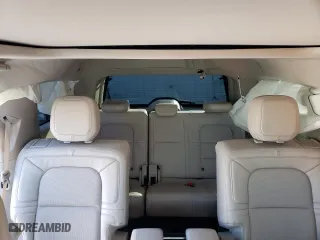 2021 Lincoln Navigator Reserve with VIN 5LMJJ2LT2MEL11448, listed as a Copart auction lot 88820385 with 42,476 mi miles and Salvage Title. Bid and sale history available at carsss.com. Image 10.