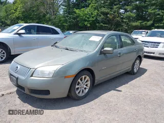 2008 Mercury Milan with VIN 3MEHM07Z88R668733, listed as a IAAI auction lot 42713309 with 124,110 mi miles and . Bid and sale history available at DreamBid. Image 2.