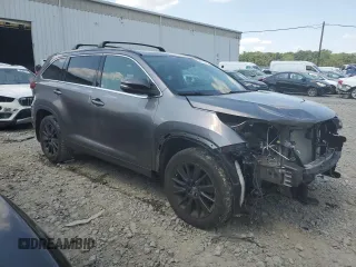 2019 Toyota Highlander SE with VIN 5TDJZRFH5KS602615, listed as a Copart auction lot 61910975 with 75,510 mi miles and Salvage title. Bid and sale history available at DreamBid. Image 4.
