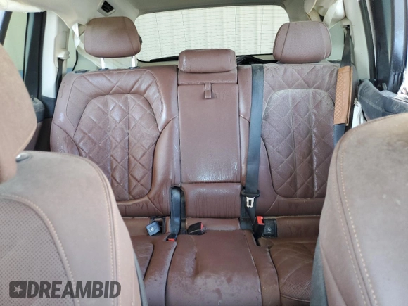 2024 BMW X7 xDrive40i z VIN 5UX23EM07R9U74509, wystawiony jako Copart lot #58172885 z przebiegiem Nie podano mil oraz Szkoda całkowita • Salvage title. Historia ofert i sprzedaży dostępna na DreamBid. Obrazek 10.