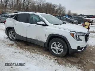 2024 GMC Terrain SLE z VIN 3GKALTEG3RL169100, wystawiony jako Copart lot #44149225 z przebiegiem 12 641 mil mil oraz Nie do naprawy • Non repairable. Historia ofert i sprzedaży dostępna na DreamBid. Obrazek 4.