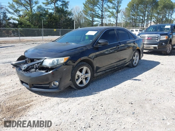 2012 Toyota Camry L with VIN 4T1BF1FK8CU044889, listed as a IAAI auction lot 41742090 with 178,837 mi miles. Bid and sale history available at carsss.com. Image 18.