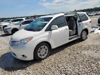 2017 Toyota Sienna XLE Auto Access Seat z VIN 5TDYZ3DC4HS825837, wystawiony jako Copart lot #58513155 z przebiegiem 87 312 mil mil oraz Szkody całkowita. Historia ofert i sprzedaży dostępna na DreamBid. Obrazek 1.