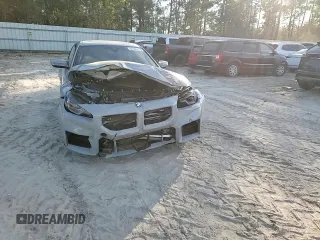 2024 BMW M2 z VIN 3MF13DM08R8E00417, wystawiony jako Copart lot #41629035 z przebiegiem 13 904 mil mil oraz Nie do naprawy. Historia ofert i sprzedaży dostępna na DreamBid. Obrazek 13.