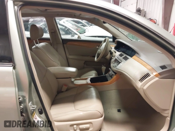 2006 Toyota Avalon XL with VIN 4T1BK36B16U062713, listed as a IAAI auction lot 41598608 with 142,598 mi miles. Bid and sale history available at carsss.com. Image 5.