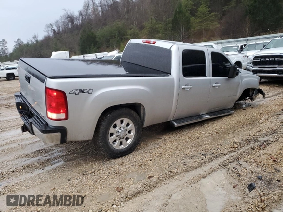 2013 GMC Sierra 2500HD SLT with VIN 1GT121E83DF217046, listed as a Copart auction lot 86259994 with 160,088 mi miles and Salvage title. Bid and sale history available at DreamBid. Image 3.