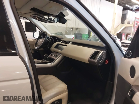 2017 Land Rover Range Rover Sport z VIN SALWR2FE7HA148711, wystawiony jako IAAI lot #40008072 z przebiegiem 100 448 mil mil oraz . Historia ofert i sprzedaży dostępna na DreamBid. Obrazek 5.