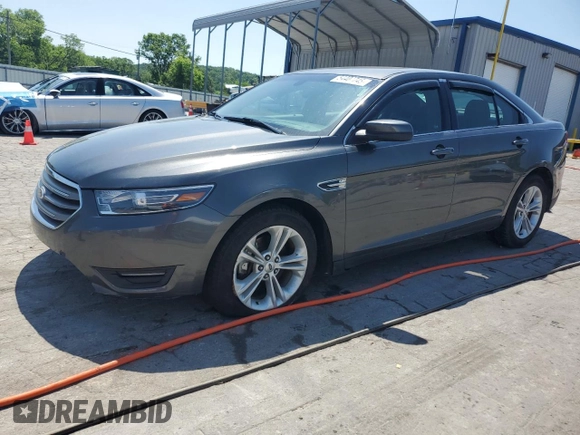 2015 Ford Taurus SEL z VIN 1FAHP2E83FG125234, wystawiony jako Copart lot #54404745 z przebiegiem 107 311 mil mil oraz Szkody całkowita. Historia ofert i sprzedaży dostępna na DreamBid. Obrazek 1.