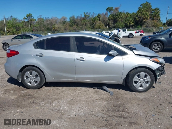 2016 Kia Forte LX with VIN KNAFK4A67G5508216, listed as a IAAI auction lot 41734076 with 107,584 mi miles. Bid and sale history available at carsss.com. Image 13.
