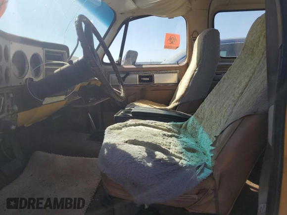 1975 Chevrolet Blazer с VIN CKL188Z144815, выставлен на аукционе Copart как лот 74152714 с пробегом 330 929 миль миль и Чистый • Clean title. История ставок и продаж доступна на DreamBid. Изображение 7.