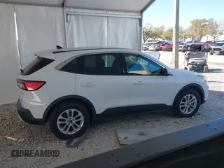 2020 Ford Escape SE z VIN 1FMCU9G65LUA37862, wystawiony jako IAAI lot #41679090 z przebiegiem 103 709 mil mil oraz . Historia ofert i sprzedaży dostępna na DreamBid. Obrazek 13.