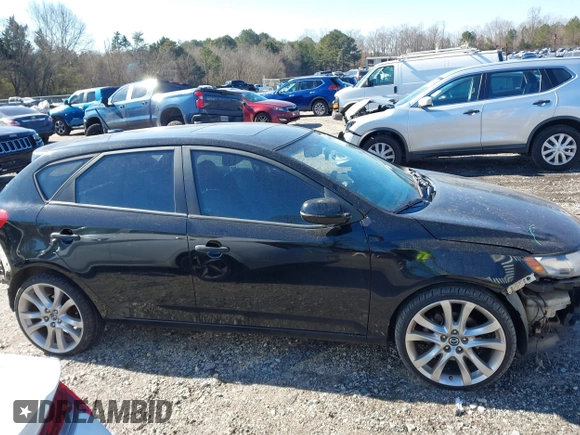 2011 Kia Forte SX с VIN KNAFW5A3XB5338328, выставлен на аукционе IAAI как лот 41403807 с пробегом 178 419 миль миль и . История ставок и продаж доступна на DreamBid. Изображение 13.