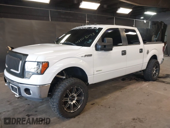 2013 Ford F-150 XL with VIN 1FTFW1ET8DFB48563, listed as a IAAI auction lot 42103243 with 257,778 mi miles. Bid and sale history available at carsss.com. Image 17.