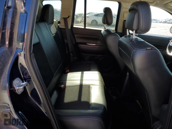 2017 Jeep Compass High Altitude with VIN 1C4NJCEB3HD198043, listed as a Copart auction lot 55477445 with 186,243 mi miles and Salvage title. Bid and sale history available at DreamBid. Image 11.