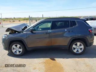 2022 Jeep Compass Latitude с VIN 3C4NJCBB5NT106599, выставлен на аукционе IAAI как лот 42111402 с пробегом 68 910 миль миль и . История ставок и продаж доступна на DreamBid. Изображение 13.