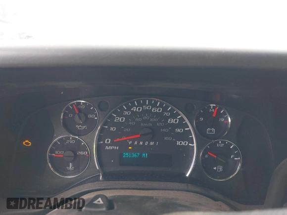 2012 GMC Savana Cargo with VIN 1GTW7FCA8C1126974, listed as a IAAI auction lot 42010602 with 251,367 mi miles. Bid and sale history available at carsss.com. Image 7.