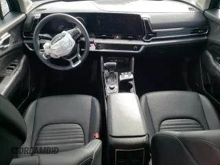 2024 Kia Sportage SX-Prestige with VIN 5XYK53DF5RG184045, listed as a Copart auction lot 47675345 with 5,832 mi miles and Salvage Title. Bid and sale history available at carsss.com. Image 8.