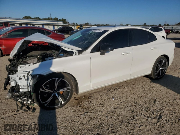 2024 Volvo S60 Core Dark Theme with VIN 7JRL12TK4RG315425, listed as a Copart auction lot 88862265 with 17,746 mi miles and Salvage title. Bid and sale history available at DreamBid. Image 1.