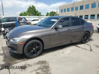 2014 BMW 3 Series 320i xDrive z VIN WBA3C3C53EK200375, wystawiony jako Copart lot #59915595 z przebiegiem 104 320 mil mil oraz Szkoda całkowita • Salvage title. Historia ofert i sprzedaży dostępna na DreamBid. Obrazek 1.