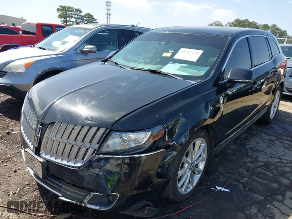 2010 Lincoln MKT EcoBoost with VIN 2LMHJ5AT3ABJ15584, listed as a IAAI auction lot 41743278 with 258,887 mi miles and . Bid and sale history available at DreamBid. Image 2.