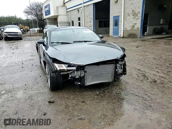 2019 Audi TTS z VIN TRUA1AFV1K1006192, wystawiony jako Copart lot #45139635 z przebiegiem 59 736 mil mil oraz Szkoda całkowita • Salvage title. Historia ofert i sprzedaży dostępna na DreamBid. Obrazek 11.