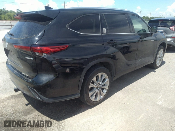 2021 Toyota Highlander Hybrid Limited with VIN 5TDYARAH8MS505859, listed as a IAAI auction lot 42751858 with 43,879 mi miles and . Bid and sale history available at DreamBid. Image 4.