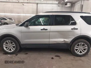 2016 Ford Explorer with VIN 1FM5K8B82GGB55423, listed as a IAAI auction lot 41664675 with 146,133 mi miles and . Bid and sale history available at carsss.com. Image 15.