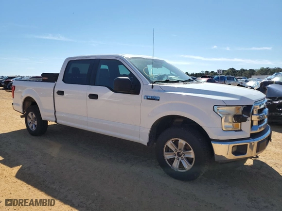 2015 Ford F-150 XLT w/HD Payload Pkg with VIN 1FTFW1EF0FFA40337, listed as a Copart auction lot 47104645 with 205,611 mi miles and Clean Title. Bid and sale history available at carsss.com. Image 4.