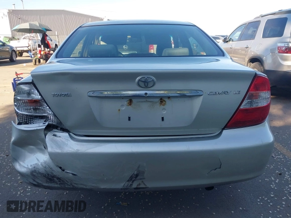 2004 Toyota Camry LE z VIN JTDBE32K040263783, wystawiony jako IAAI lot #42066013 z przebiegiem 204 531 mil mil oraz . Historia ofert i sprzedaży dostępna na DreamBid. Obrazek 16.