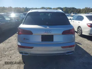 2018 Audi SQ5 Prestige with VIN WA1C4AFY9J2148135, listed as a Copart auction lot 74300274 with 40,290 mi miles and Salvage Title. Bid and sale history available at DreamBid. Image 6.