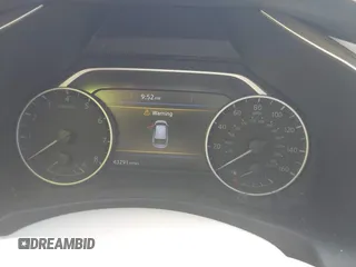 2018 Nissan Murano SV with VIN 5N1AZ2MH7JN139502, listed as a IAAI auction lot 42038269 with 43,291 mi miles and . Bid and sale history available at DreamBid. Image 7.