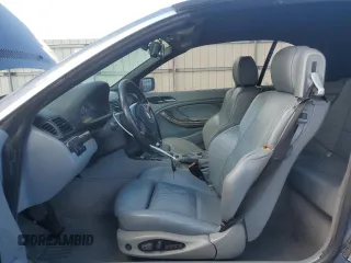 2003 BMW 3 Series 330Ci z VIN WBABS53443JU98052, wystawiony jako Copart lot #56665345 z przebiegiem 150 624 mil mil oraz Szkoda całkowita • Salvage title. Historia ofert i sprzedaży dostępna na DreamBid. Obrazek 7.