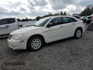 2008 Chrysler Sebring LX with VIN 1C3LC46RX8N195884, listed as a Copart auction lot 86982784 with 100,699 mi miles and Salvage Title. Bid and sale history available at carsss.com. Image 1.