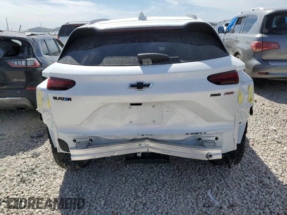 2024 Chevrolet Blazer EV eAWD RS z VIN 3GNKDCRJ3RS255118, wystawiony jako Copart lot #49162575 z przebiegiem 3132 mil mil oraz Szkody całkowita. Historia ofert i sprzedaży dostępna na DreamBid. Obrazek 6.