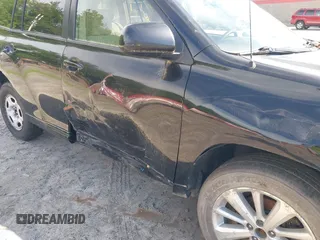 2008 Toyota Highlander z VIN JTEES41AX82096116, wystawiony jako IAAI lot #42409377 z przebiegiem 235 290 mil mil oraz . Historia ofert i sprzedaży dostępna na DreamBid. Obrazek 6.