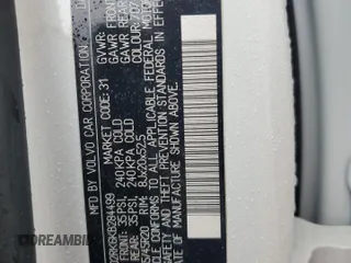 2019 Volvo XC60 Momentum z VIN LYV102RK6KB284499, wystawiony jako Copart lot #44971595 z przebiegiem 17 986 mil mil oraz Szkoda całkowita • Salvage title. Historia ofert i sprzedaży dostępna na DreamBid. Obrazek 13.