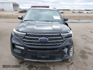 2021 Ford Explorer XLT with VIN 1FMSK8DH9MGB42499, listed as a IAAI auction lot 41695981 with 52,819 mi miles. Bid and sale history available at carsss.com. Image 12.