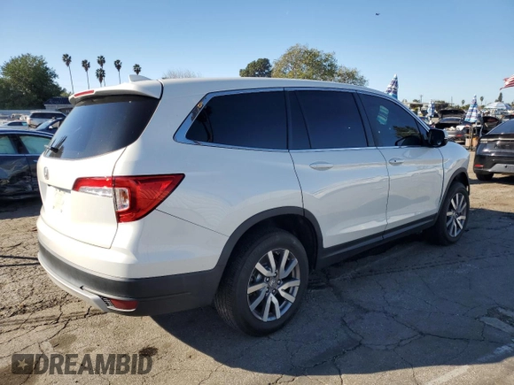 2020 Honda Pilot EX-L with VIN 5FNYF5H5XLB023273, listed as a Copart auction lot 46121255 with 22,897 mi miles and Salvage Title. Bid and sale history available at carsss.com. Image 3.