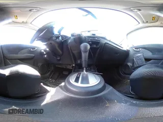 2010 Honda Fit Sport с VIN JHMGE8H40AC023184, выставлен на аукционе IAAI как лот 41605278 с пробегом 88 367 миль миль и . История ставок и продаж доступна на DreamBid. Изображение 18.