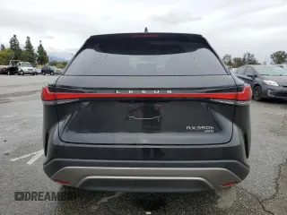2023 Lexus RX 350h z VIN 2T2BBMCAXPC015258, wystawiony jako Copart lot #48760745 z przebiegiem 22 839 mil mil oraz Szkoda całkowita • Salvage title. Historia ofert i sprzedaży dostępna na DreamBid. Obrazek 6.
