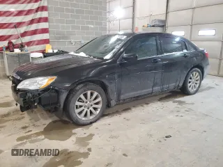 2013 Chrysler 200 Touring with VIN 1C3CCBBB3DN601513, listed as a Copart auction lot 44985995 with 163,755 mi miles and Salvage Title. Bid and sale history available at carsss.com. Image 1.