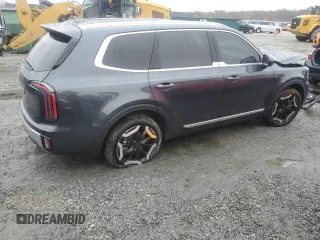 2024 Kia Telluride EX with VIN 5XYP34GCXRG469228, listed as a Copart auction lot 81330844 with 15,442 mi miles and Salvage Title. Bid and sale history available at DreamBid. Image 3.