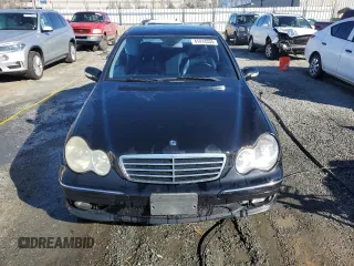 2006 Mercedes-Benz C 230 Sport with VIN WDBRF52H76A895770, listed as a Copart auction lot 41414335 with 206,996 mi miles and Salvage Title. Bid and sale history available at carsss.com. Image 5.